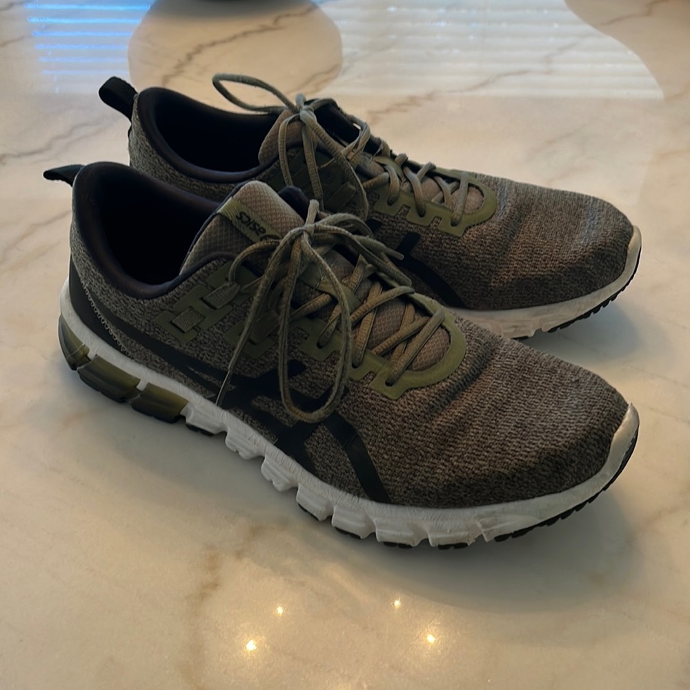 Mens Asics shoes